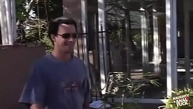 Blonde beauty eats pussy and gets ready for enormous cock