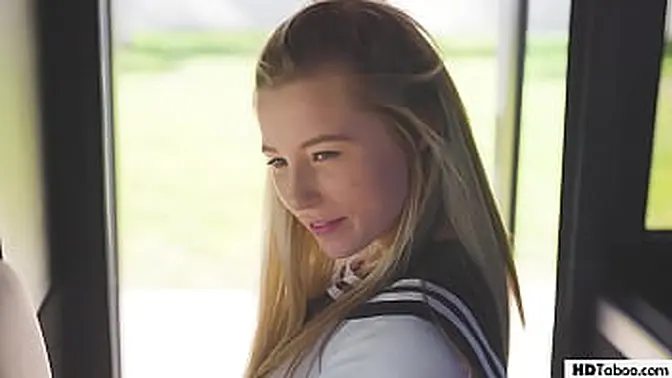 Teen VR roleplay: American cute girl fucks guy in uniform