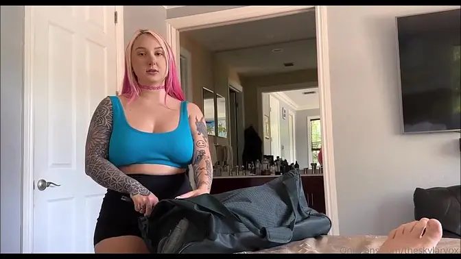 Naughty roommate Skylar Vox gets pounded