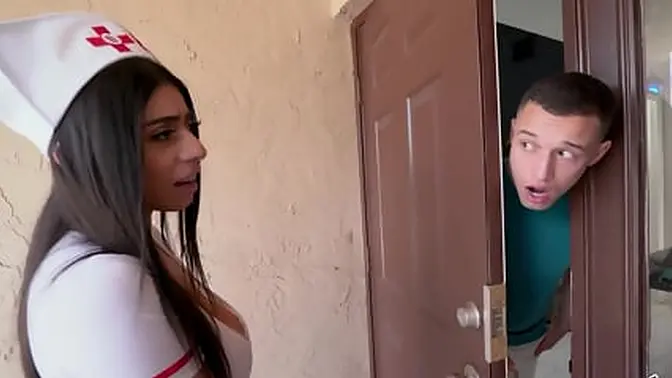 I seduced the nurse who came to my father