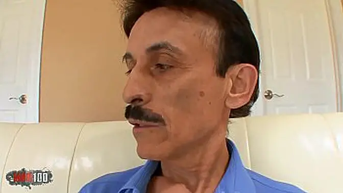 Cheating wife gets banged hard and cums on her face