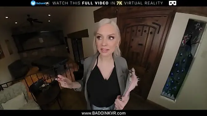 Blonde politician Kenzie Taylor sucks cock for your vote