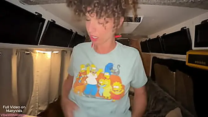 Milf caught masturbating - sneaky POV