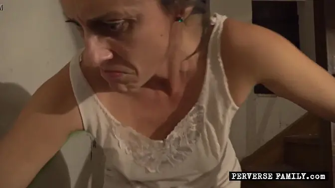 Perverted family threesome with teen, milf, and deepthroat