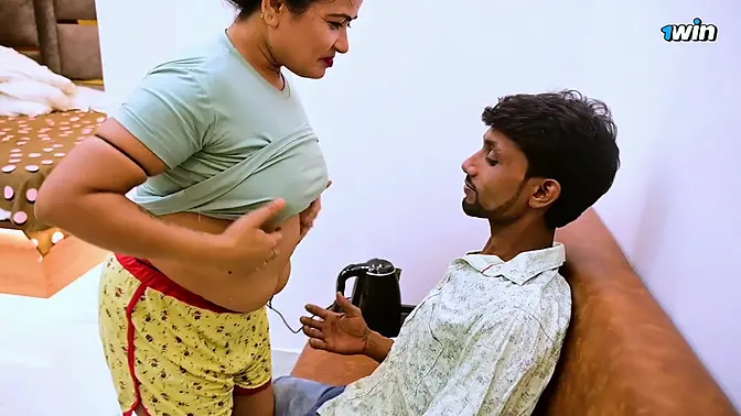 Beautiful Girl Gets Fucked By Tailor