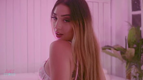 Colombian cutie wants hard penetration and gangbang domination on casting night