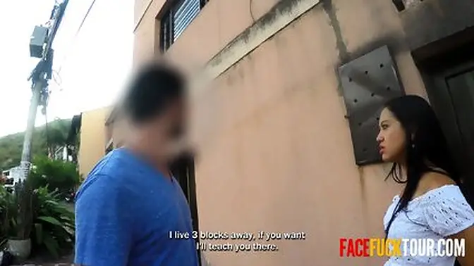 New guy facefucks college slut