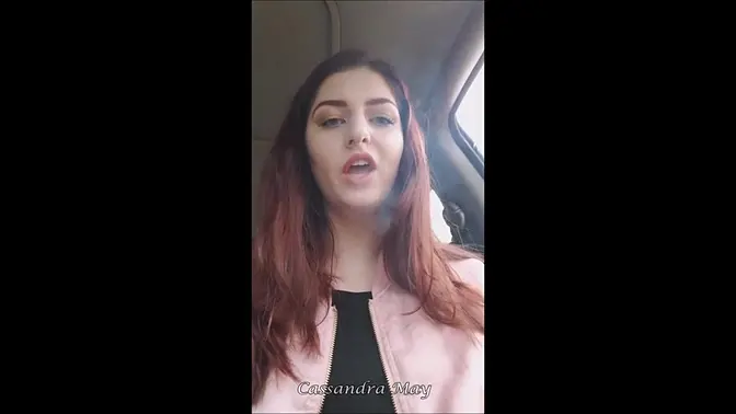 Smoking hot redhead with mouth and tongue fetish
