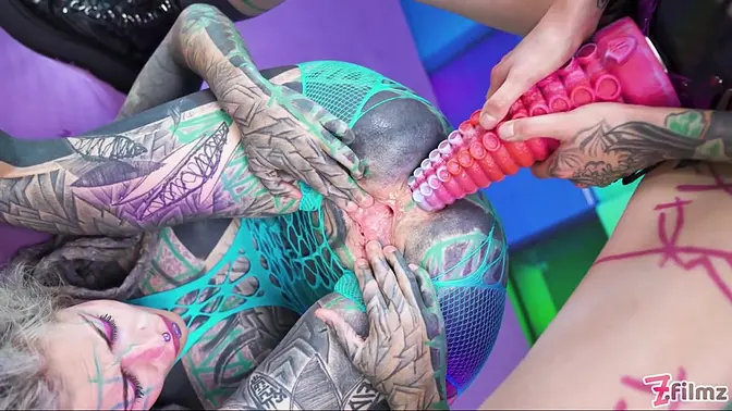 Illuz Has A Strapon To Use On Anuskatzz - Alexandra Cat