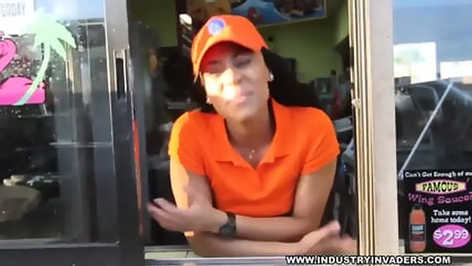 Jayla Foxx Popeye's deepthroat and facial