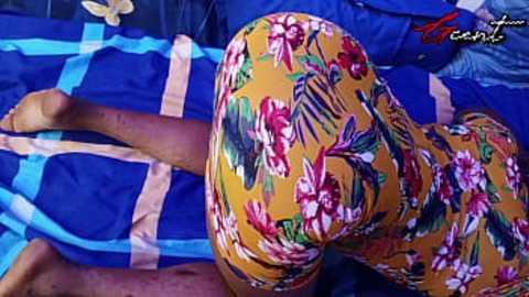 Not shy, Nigerian beauty enjoying Ghanaian thick black cock🍆 deepthroat