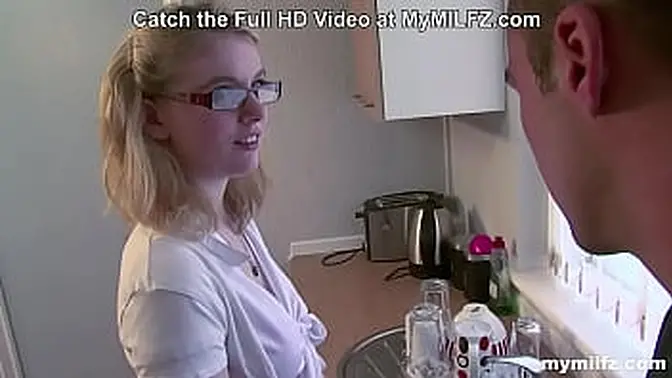 scened MILF gets her glasses jizzed in deepthroat and doggystyle