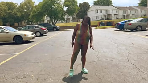Public tease: Letting it all show
