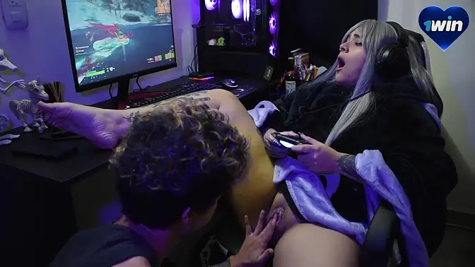 Otaku gamer gets fucked while playing fortnite