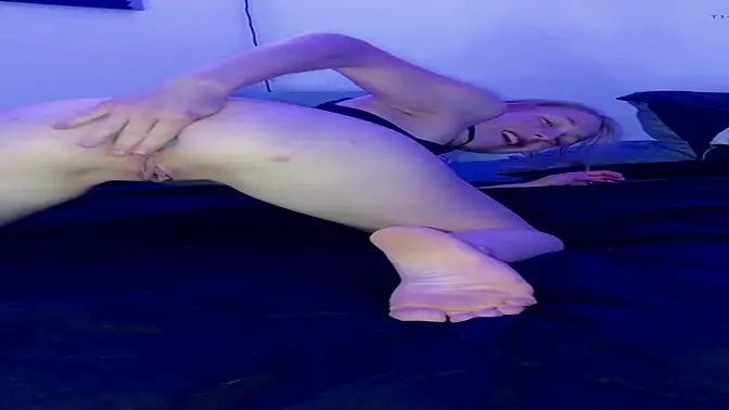 First Time Butt-sex Plug for My Virgin Butt