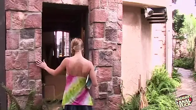 Housekeeper turns dirty anal pleasure on her lover