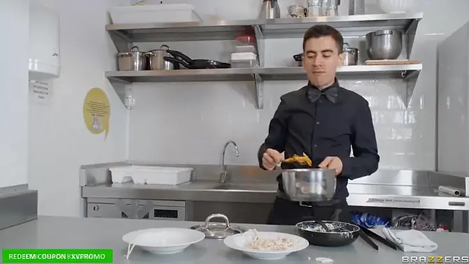 Dinner And A Wet Threesome Sapphire Astrea, Sofia Divine Brazzers