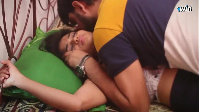 Hot Beautiful Girlfriend Gets Fucked Hard