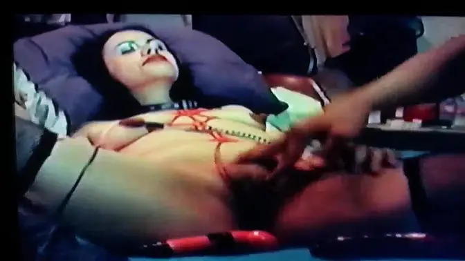 Wet and wild solo pussy play selfie