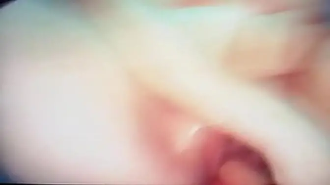 Wet and wild solo pussy play selfie