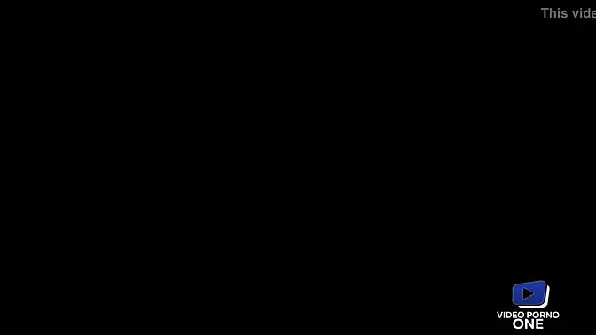 Brunette or blonde: He fucks 'em all in the vintage barn