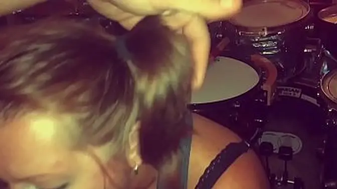 Sultry MILF drummer gives deepthroat blowjob and cums on fan's face