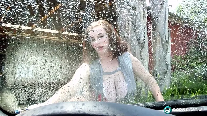 Milly Marks: American Auto Buff Gets Touched