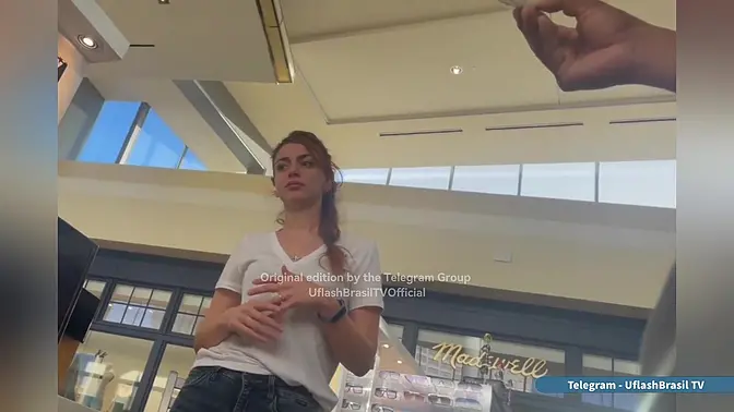 Office worker flashes her soaking bulge at coworkers