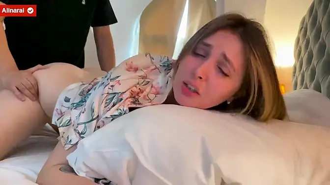 Stepson and sexy stepmom fuck in hotel room