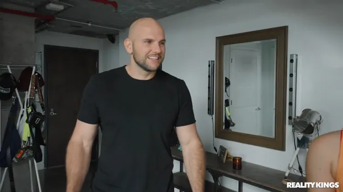 Busty brunette fills up her guy with a creampie