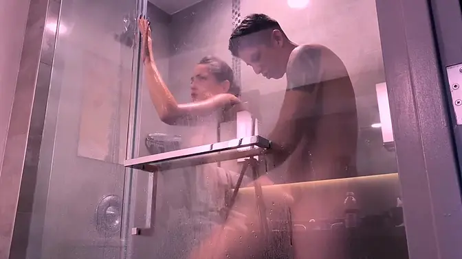 Busty MILF Valentina gets big cock in her ass