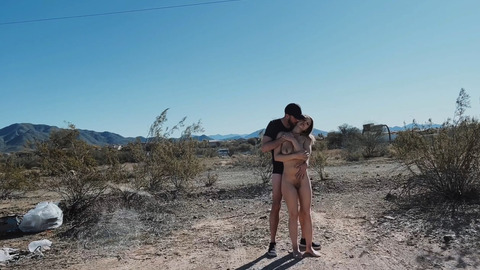 Blowjobs under scorching desert sun as strangers cum on roadside