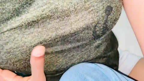 Morning wake up jizz fest for unsuspecting boyfriend's stiff member