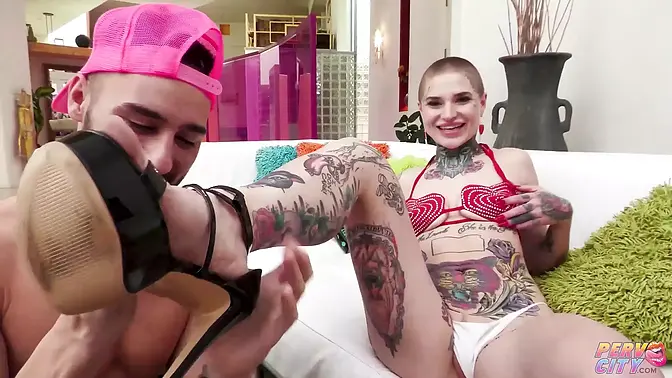 Tattooed Babe Titi Ramone gets first big dick ass-fucked and rimmed