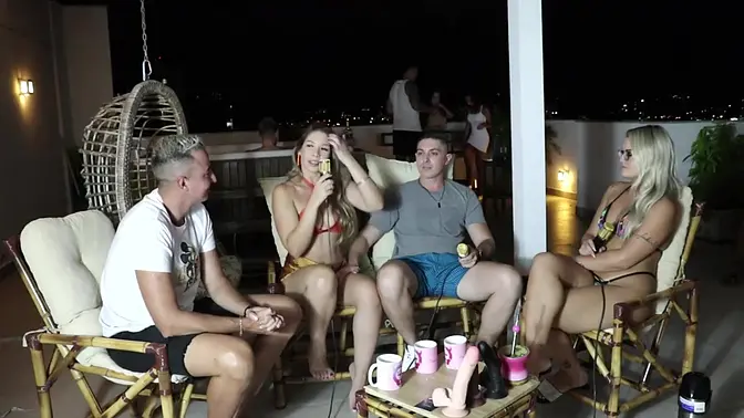 Outdoor romance with blonde beauty and dark stud