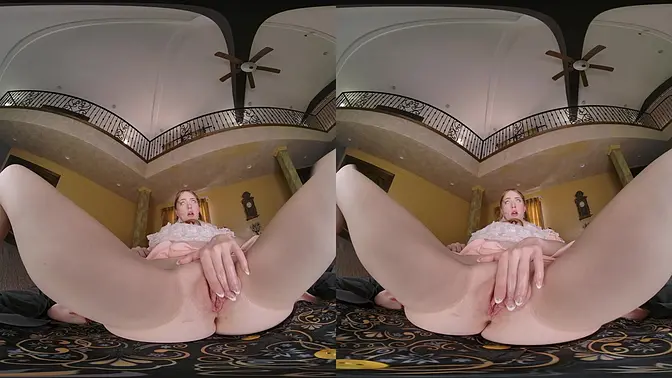 Daphne from Bridgerton silences court with her oral skills