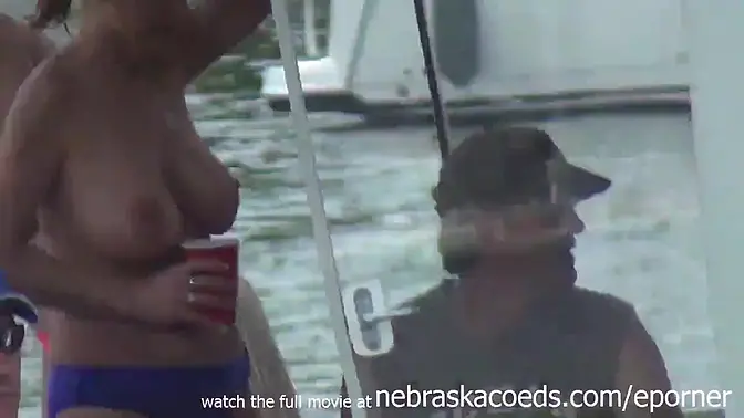 Hot women sunbathe in Ozark paradise