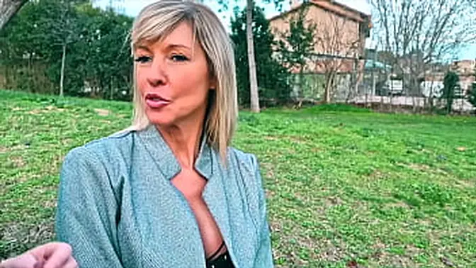 French MILF blonde in a steamy lesbian threesome