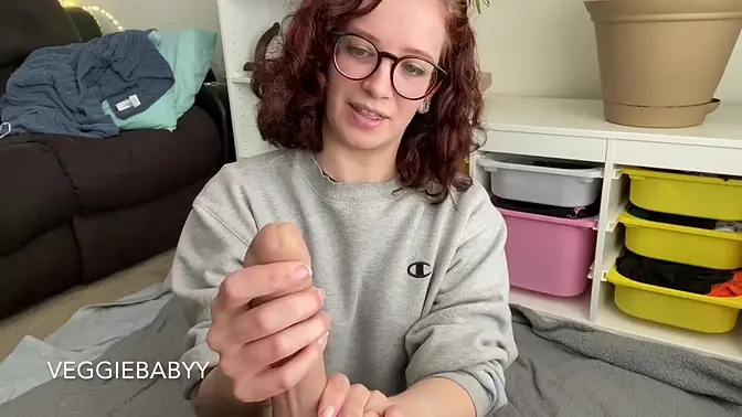 veggiebabyy grey shirt hand job point of view custom non nude dildo HJ - full