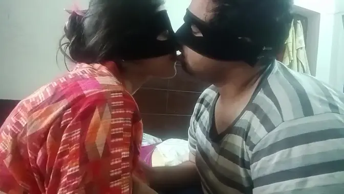 Hot babe with big boobs kisses deeply and sucks cock