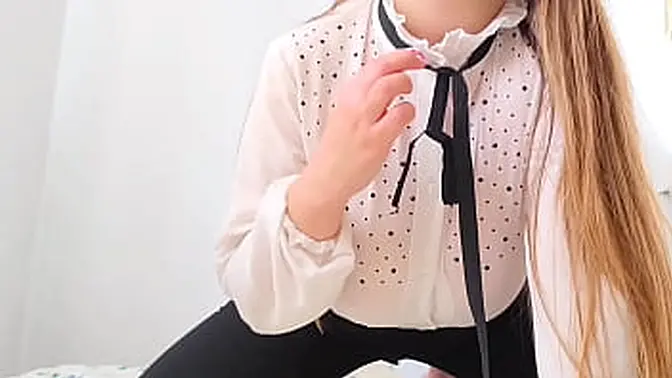 Petite brunette enjoys fucked intense and filled with sperm