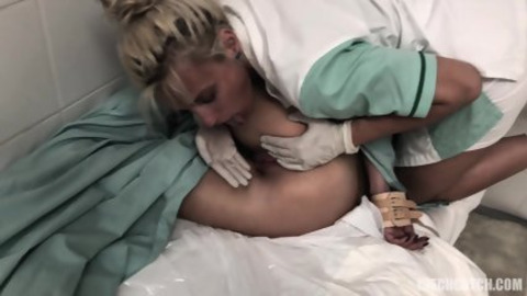 Slutty Sloshed Babe Gets Cunnilingus from Hung Dude