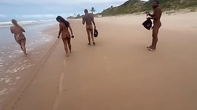 Latina amateur friend shows off her gostosa body at nudist beach