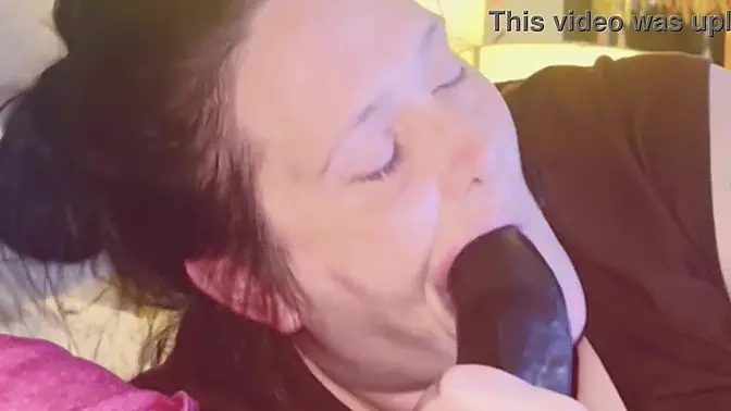 Thick midget slut gags on BBC in deep throat blowjob