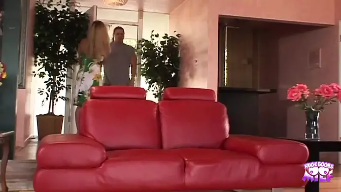 Sensual Blonde American Chick Has Sleazy Bj Cunt Eating and Cowgirl Sex Session