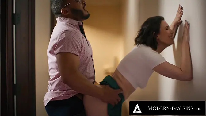 Gangbang with in-laws - Casey Calvert gets double-teamed