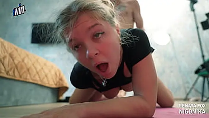 European blonde babe gets fucked deep after a jerkoff session