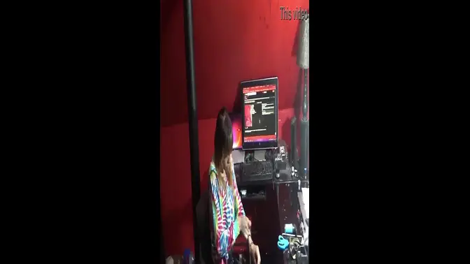 Proof of a real girl blowing a guy