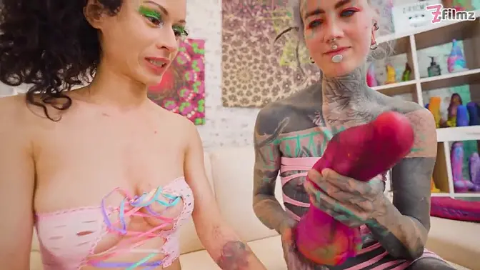 Tattooed anal queen gapes her slim ass wide with dildos and fists