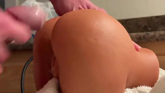 Ministry officials fuck beautiful young woman with a perfect ass